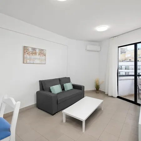 Modern Seafront With Marina Views * Larnaca